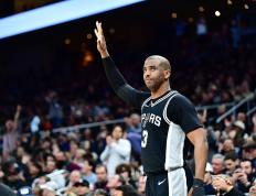 PG电子官网入口-快船队将对阵开拓者队争夺决赛名额